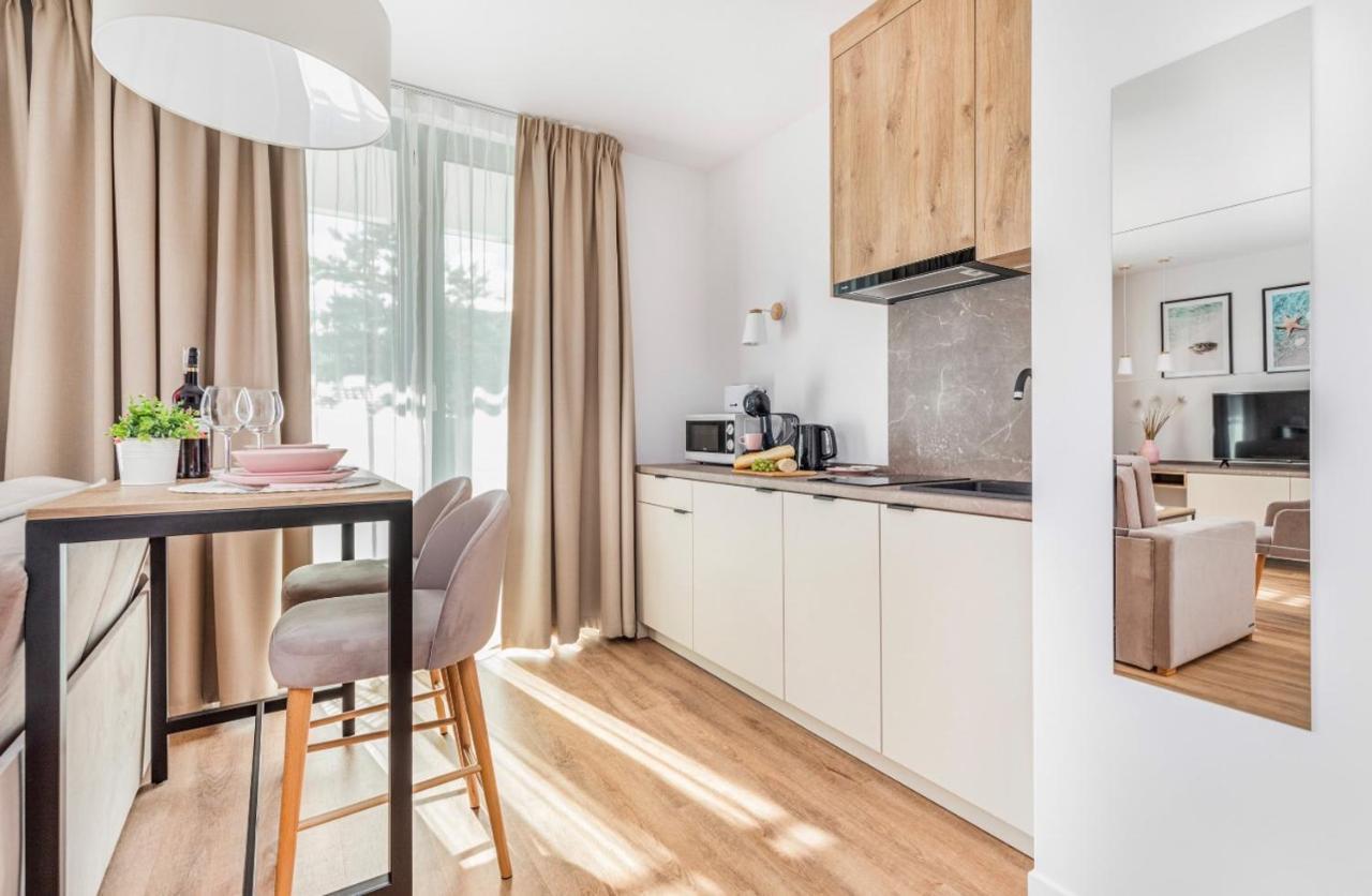 Jantaris B1 - Apartament 20M Od Plazy Mielno  Eksteriør bilde