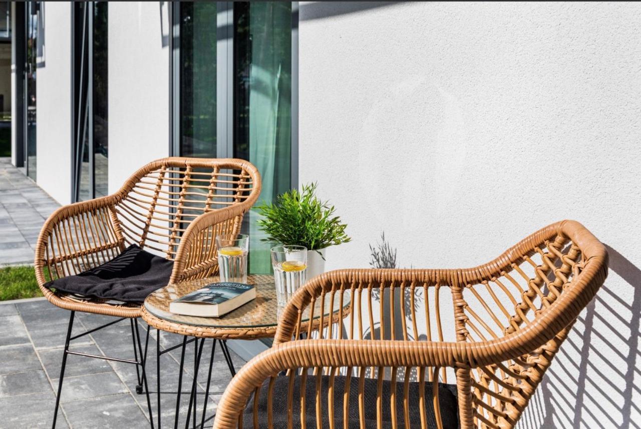 Jantaris B1 - Apartament 20M Od Plazy Mielno  Eksteriør bilde